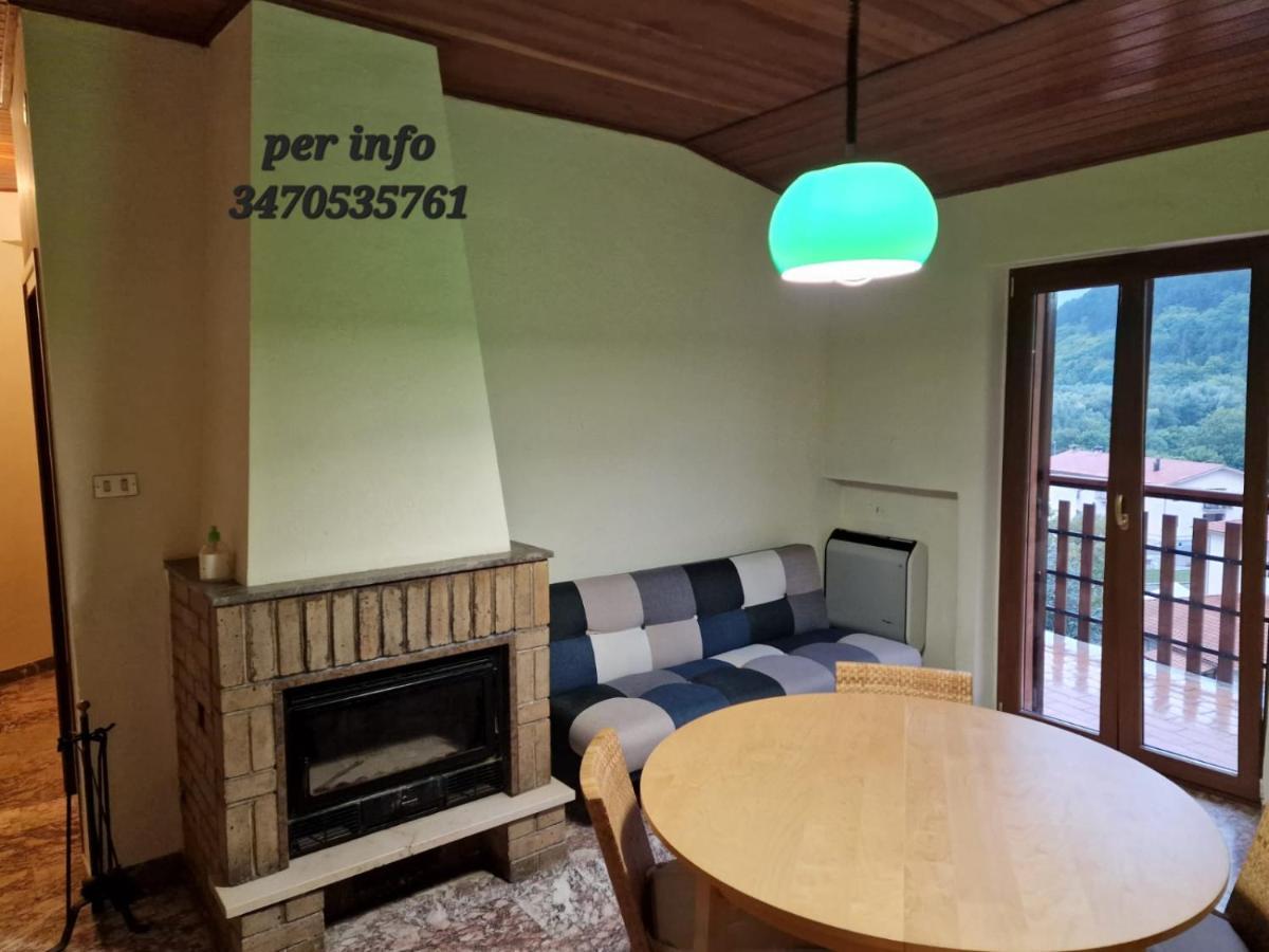 Luxury Lake Villa Villetta Barrea Kültér fotó